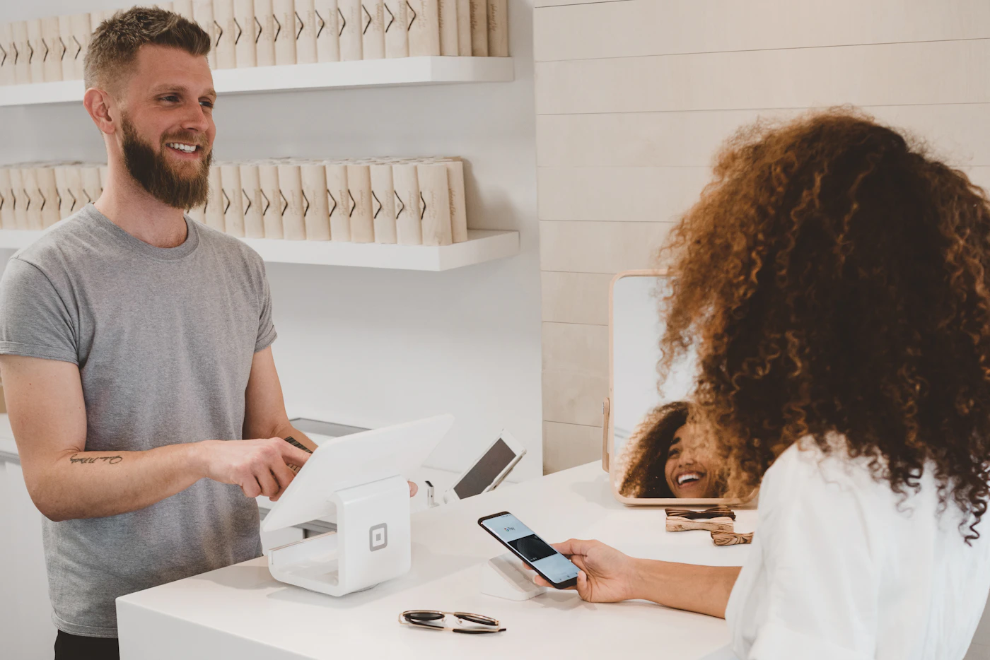 Market and pricing research for e-commerce